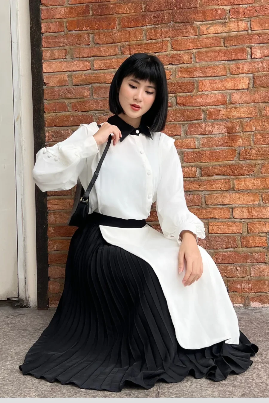 Áo Sơ Mi Cổ Áo Lệch 2