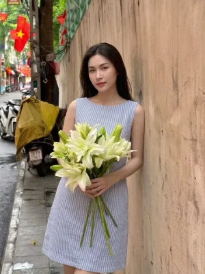 Feedback đầm dứa sọc xanh_6