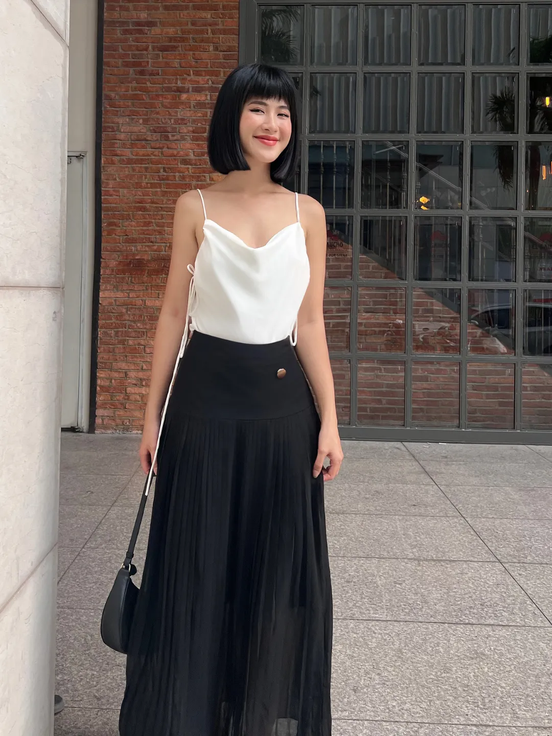 Set Áo 2 dây lụa cao cấp màu trắng nhuộm tự nhiên eco dyed và chân váy đen_15